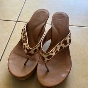 UGG NATASSIA LEOPARD WEDGE CALF HAIR CORK SANDALS 8,5 PERFECT CONDITION